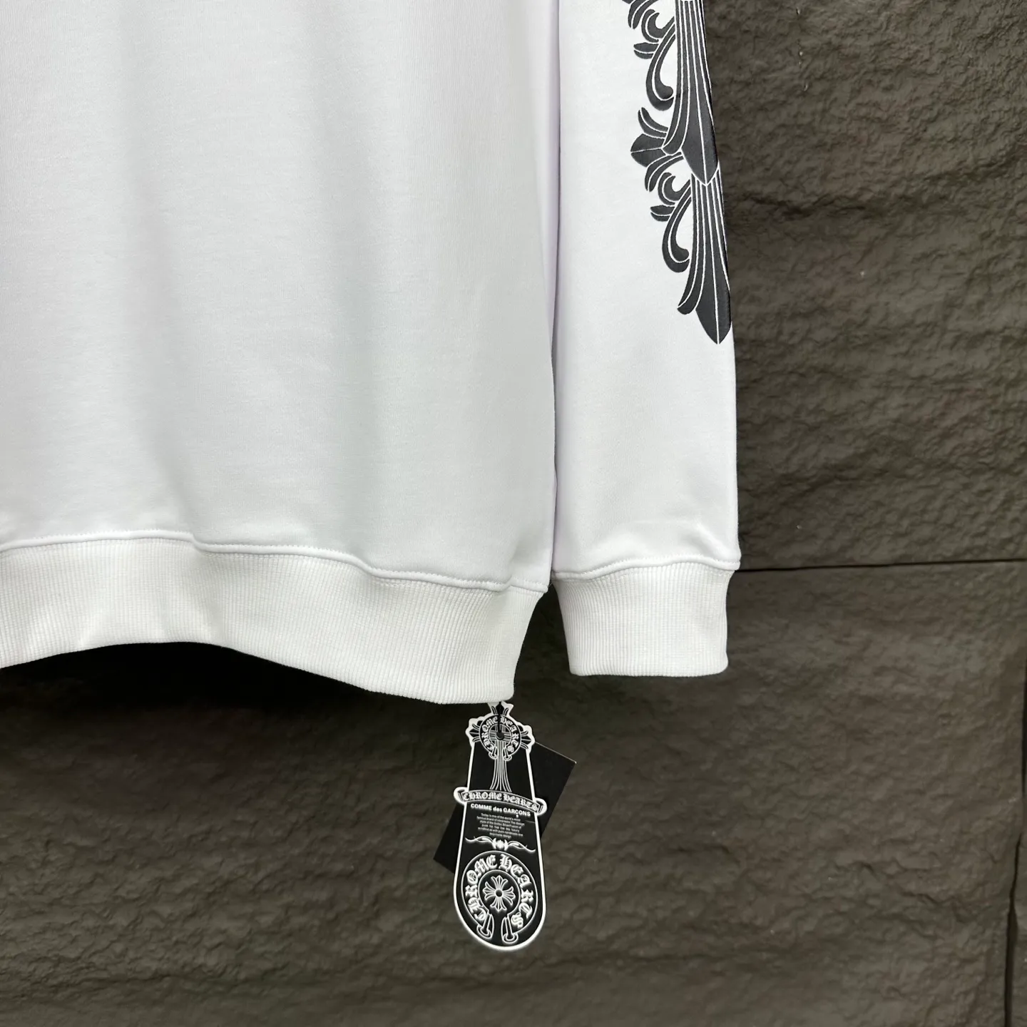 2025New Arrival logo Same Style Quality😘😘 g Versatile 👍 ：White Size：S、M、L